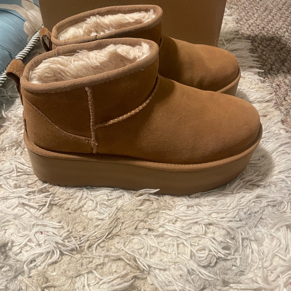 Cozy Tan Suede UGG Platform Boots - Picture 2 of 13